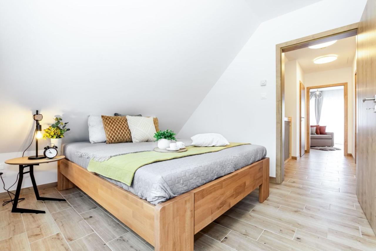 Apartmany Karlovy Dvory Horní Planá Eksteriør bilde