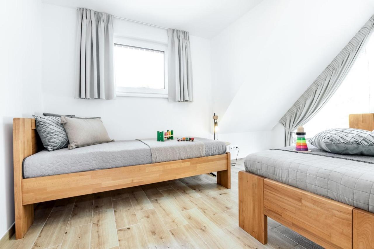 Apartmany Karlovy Dvory Horní Planá Eksteriør bilde