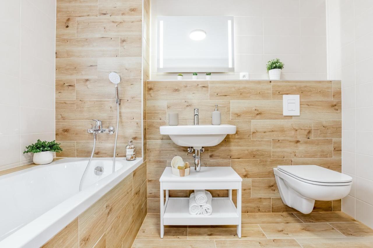 Apartmany Karlovy Dvory Horní Planá Eksteriør bilde